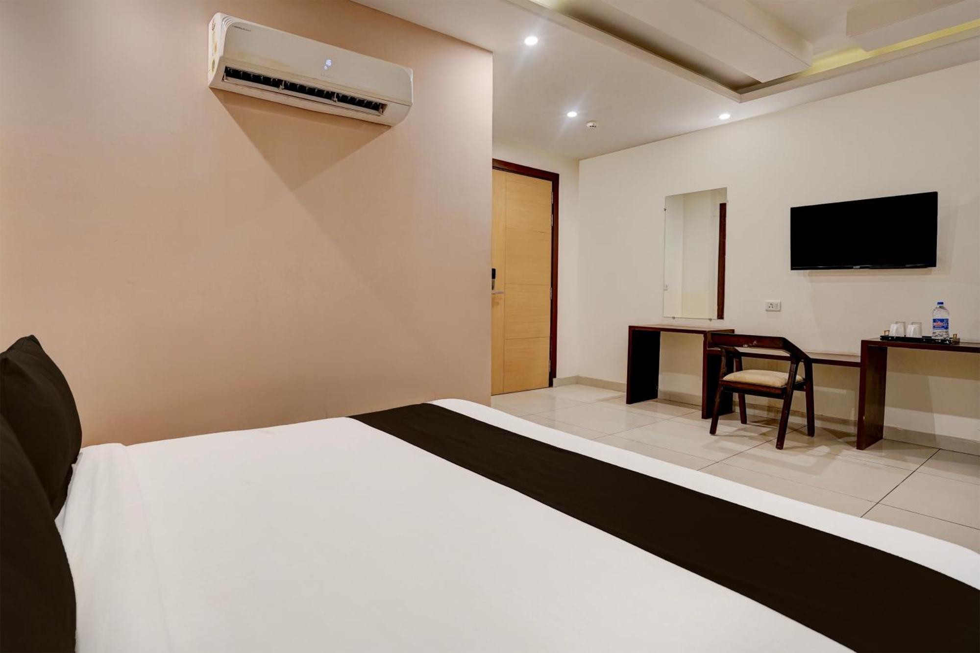 Super Townhouse Airport Road Delhi Ξενοδοχείο Νέο Δελχί Εξωτερικό φωτογραφία