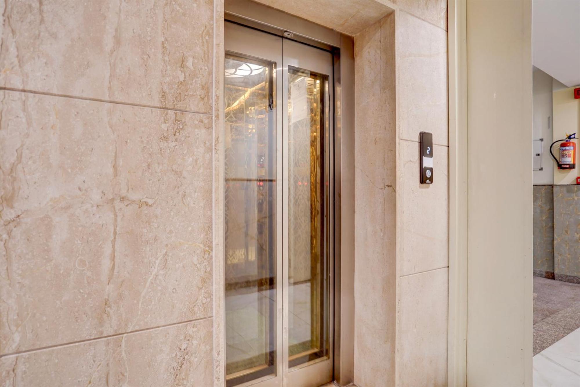 Super Townhouse Airport Road Delhi Ξενοδοχείο Νέο Δελχί Εξωτερικό φωτογραφία